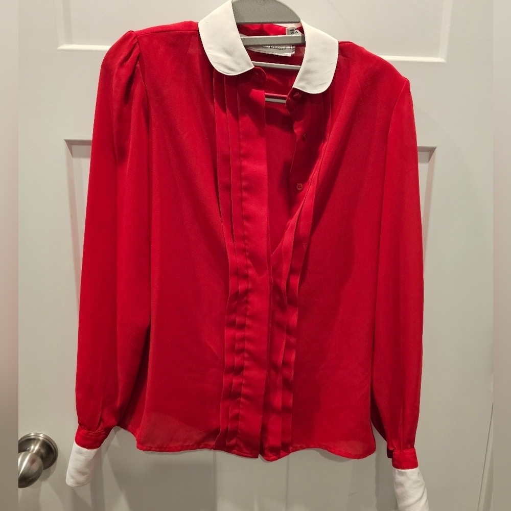 Vintage Saks Fifth Avenue Red Blouse White Collar Cuffs Size 5/6 Small Long Slee